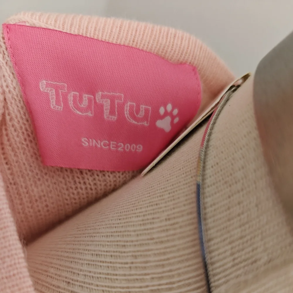 Like New Soft Pink Knit Sweater